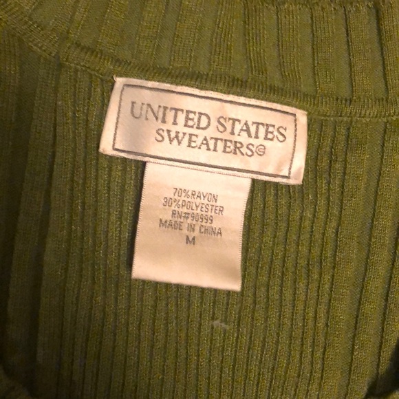 Sweater - Picture 3 of 3